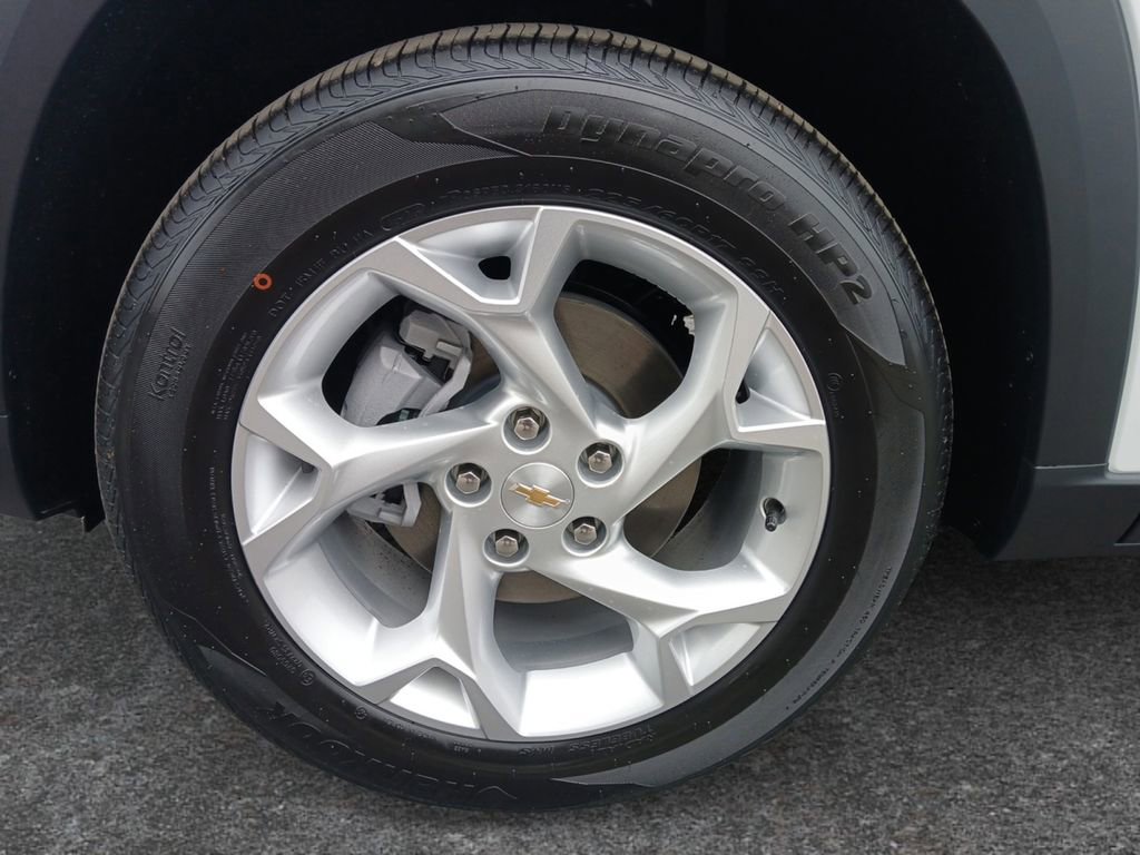 New 2026 Chevrolet Trax LS w/ LS Convenience Package image 9