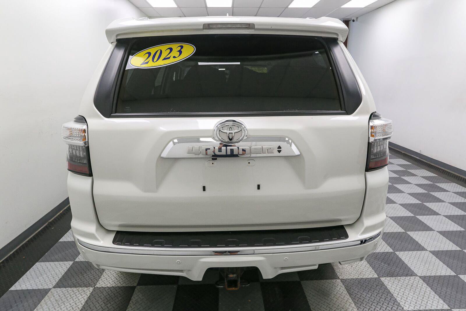 Certified 2023 Toyota 4Runner Limited AWD/4WD image 12
