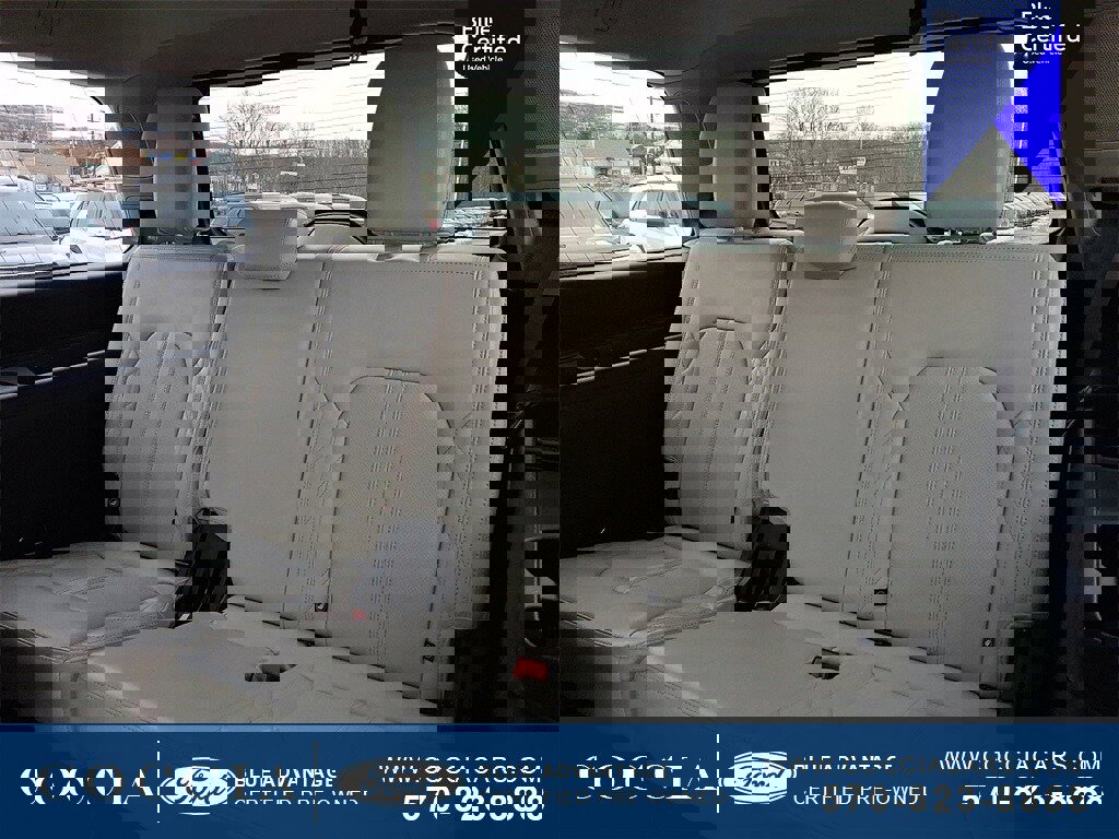 Certified 2020 Ford Expedition Platinum image 10