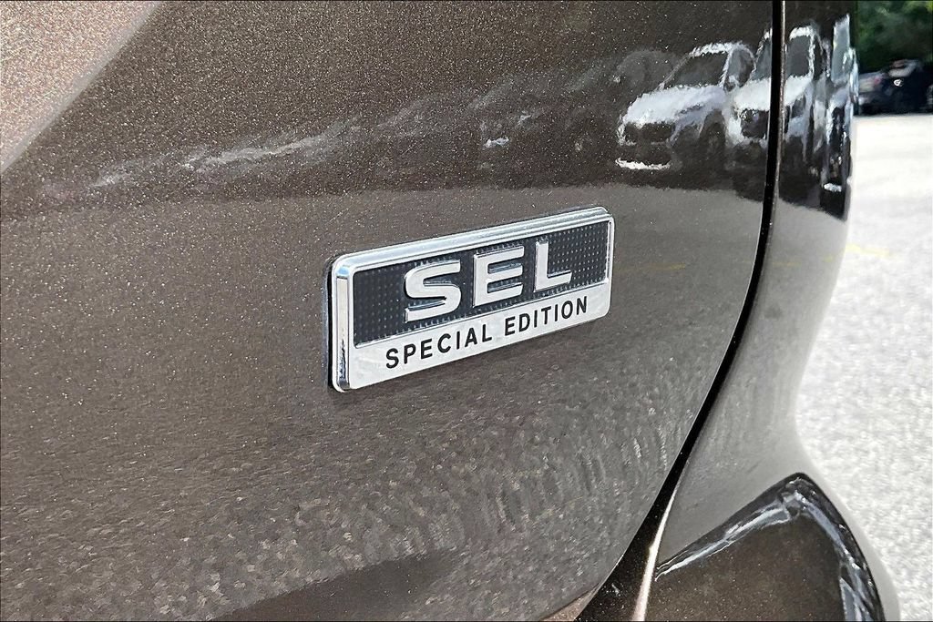 Used 2022 Mitsubishi Outlander SEL AWD/4WD image 24