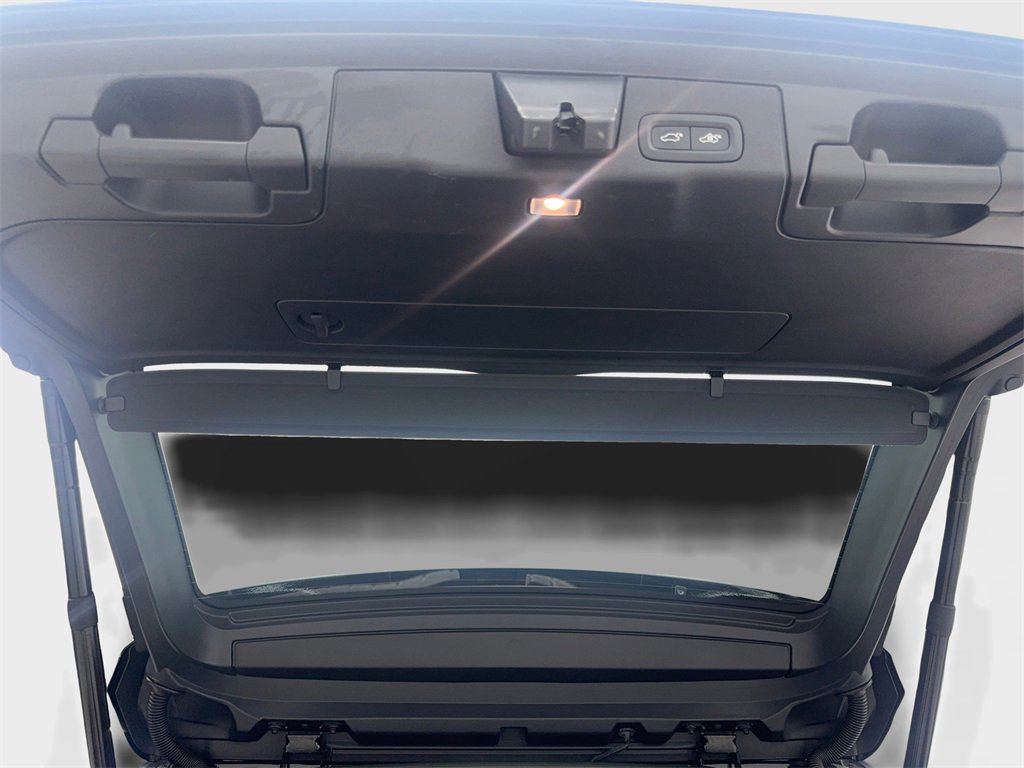 Used 2022 Volvo XC60 B5 Inscription w/ Protection Package Premier image 85