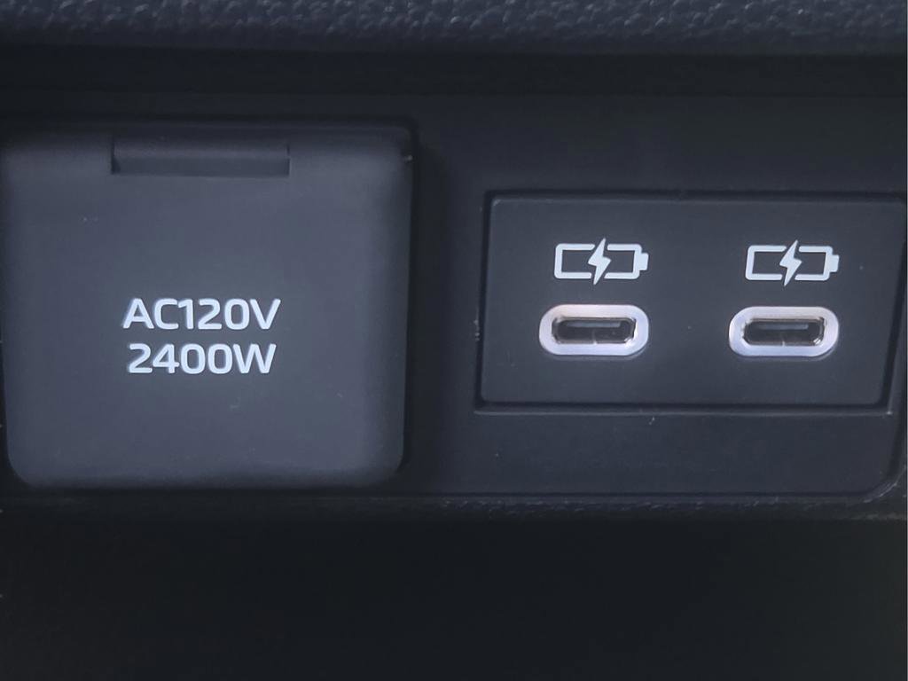 New 2026 Toyota Tacoma Limited AWD/4WD image 15