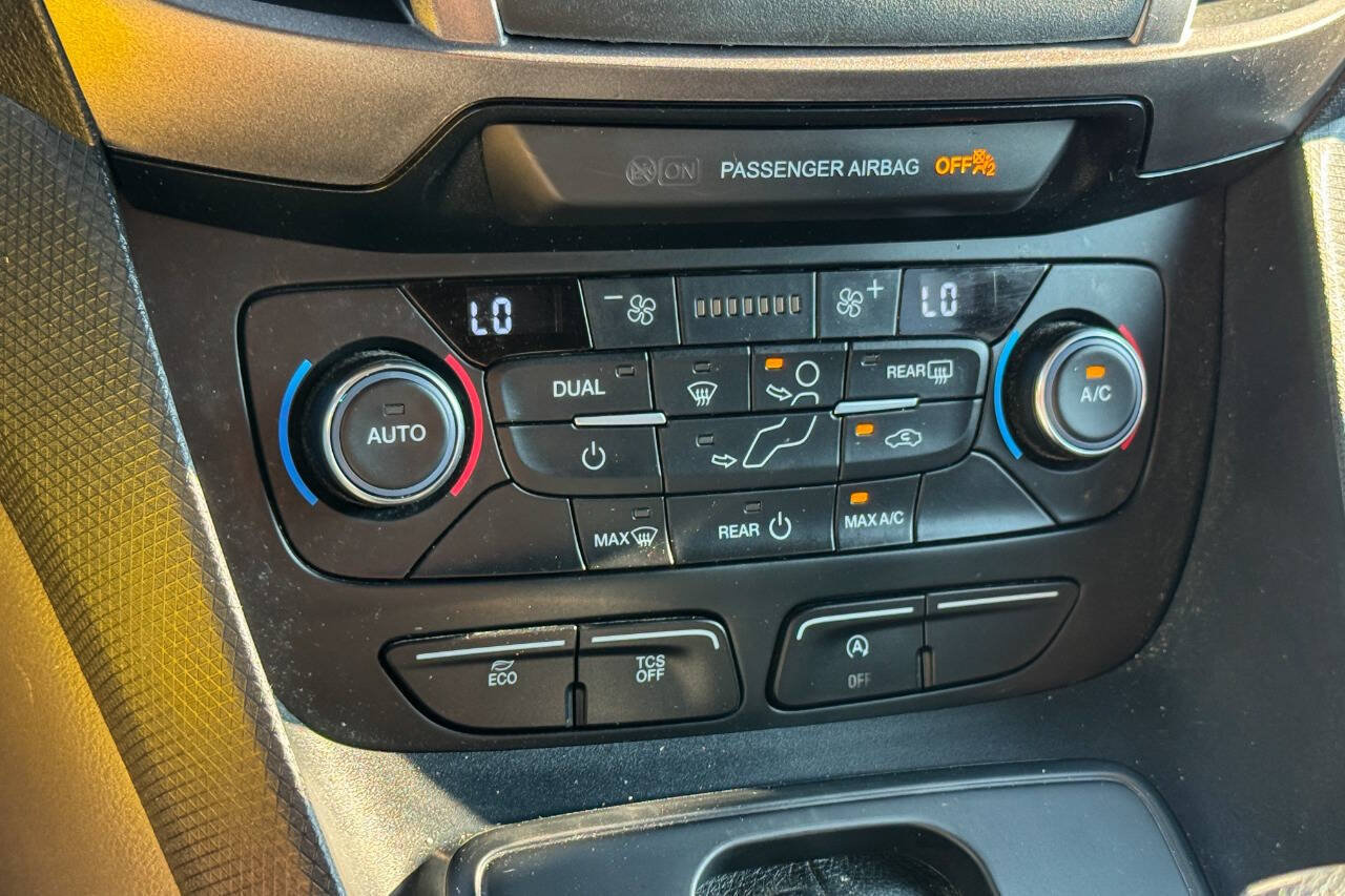 Used 2020 Ford Transit Connect XL FWD image 29