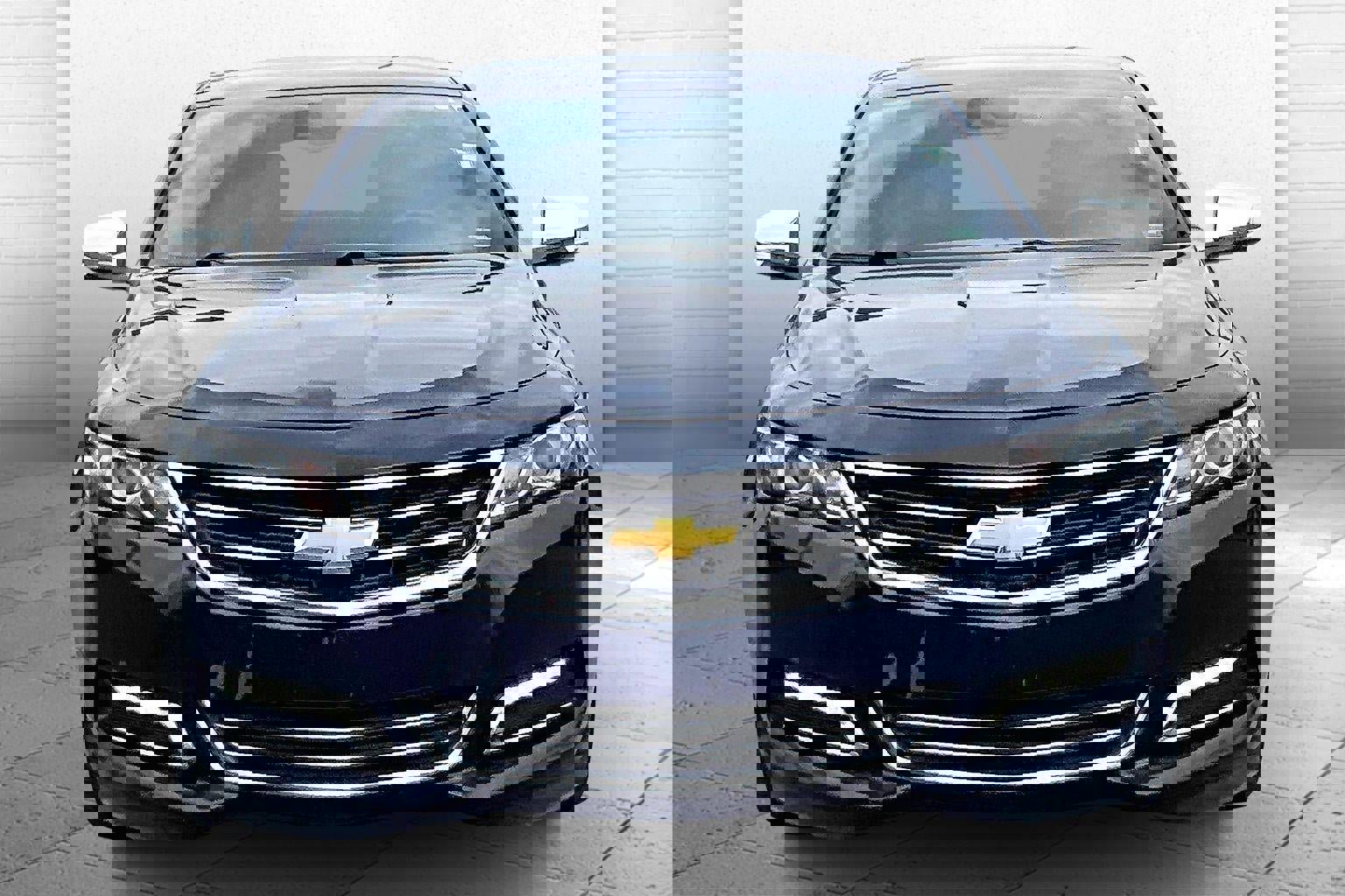 Used 2015 Chevrolet Impala LTZ image 2