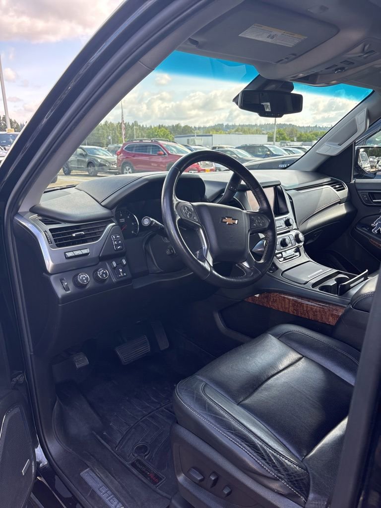 Used 2016 Chevrolet Tahoe LTZ AWD/4WD image 7