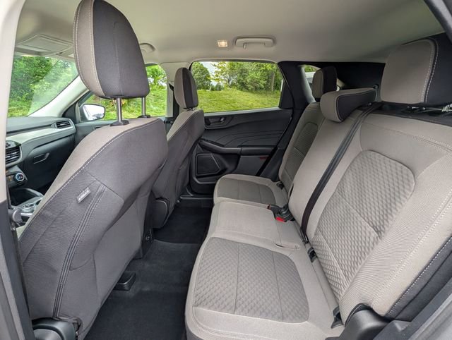 Used 2022 Ford Escape SE FWD image 26