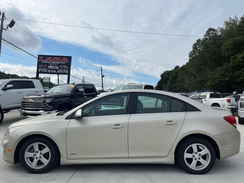 Used 2015 Chevrolet Cruze LT FWD image 4