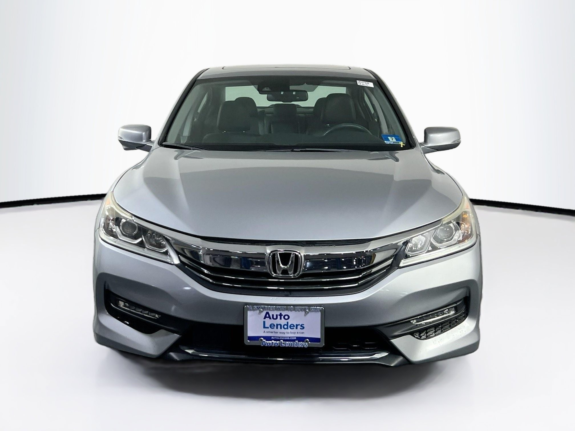 Used 2016 Honda Accord EX-L image 2