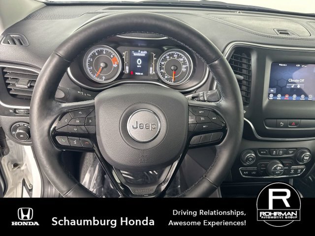 Used 2020 Jeep Cherokee Latitude Plus AWD/4WD image 12
