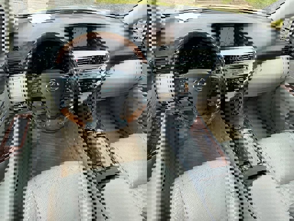 Used 2011 Lexus RX 350 AWD w/ Premium Pkg image 11