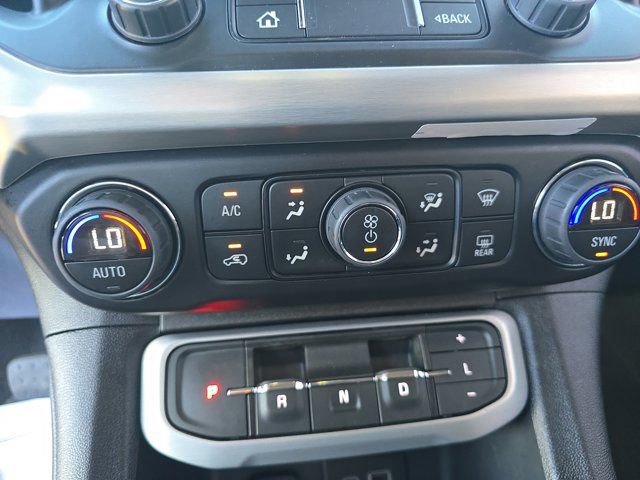 Used 2023 GMC Acadia SLE image 30