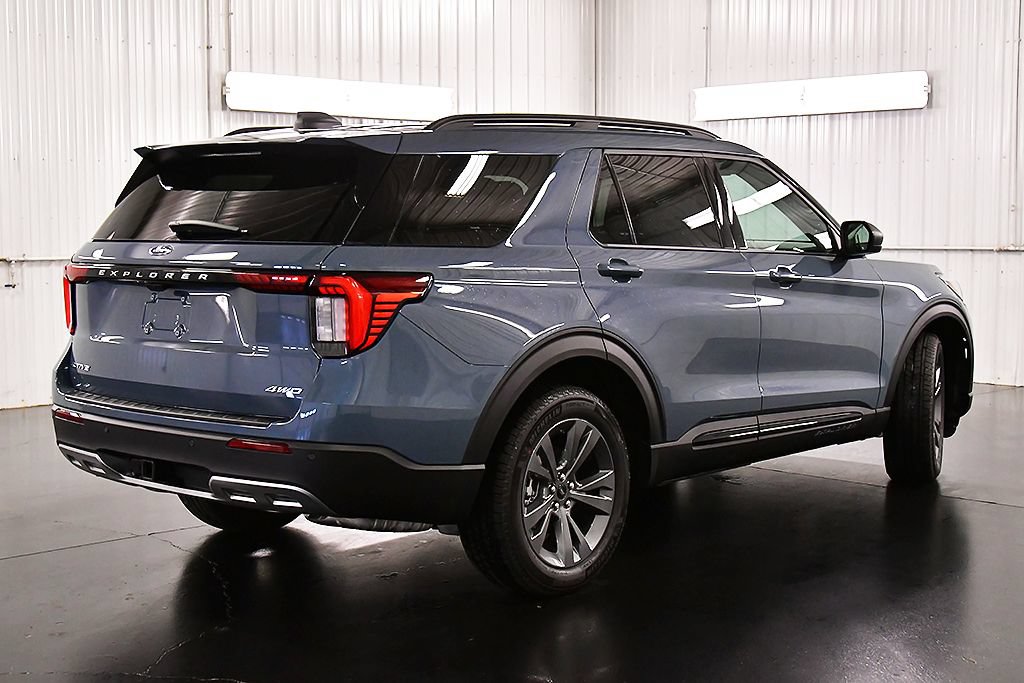 New 2026 Ford Explorer Active w/ Active Comfort Package AWD/4WD image 7