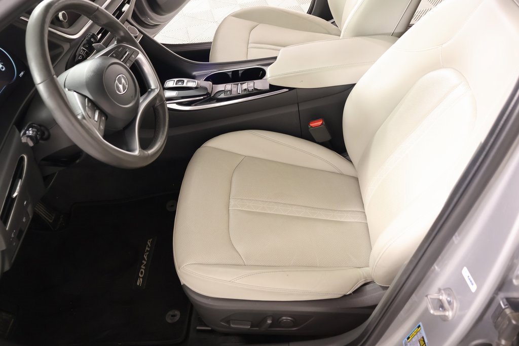 Used 2023 Hyundai Sonata Limited w/ Cargo Package image 12