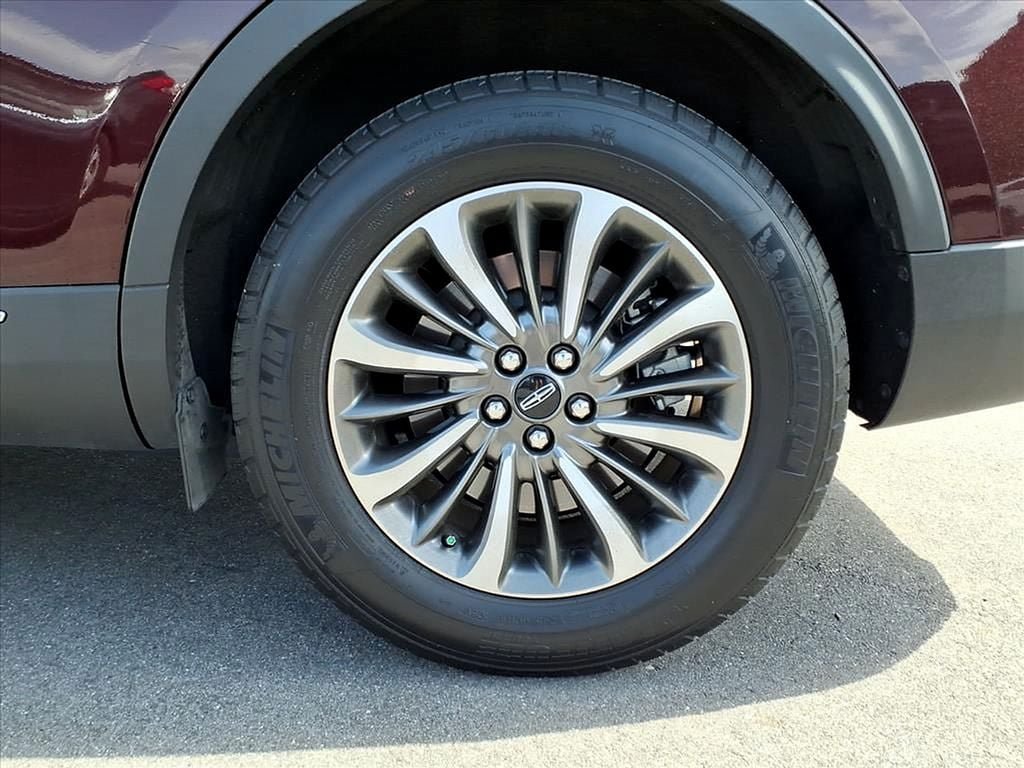 Used 2023 Lincoln Nautilus AWD image 20