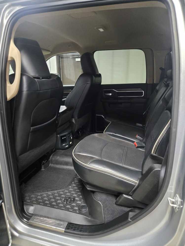 Used 2022 RAM 2500 Laramie image 12