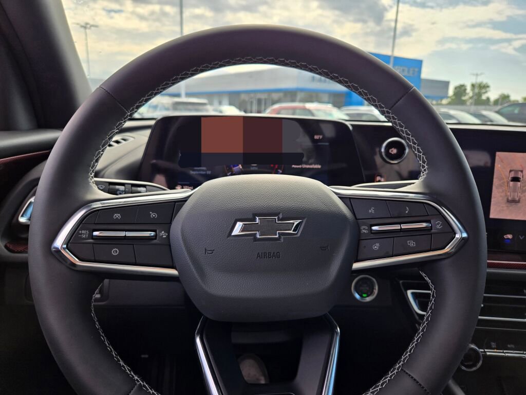 New 2026 Chevrolet Traverse Z71 w/ Driver Confidence Package image 33