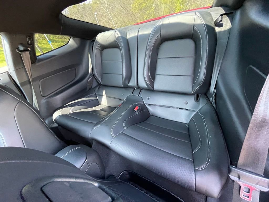 Used 2021 Ford Mustang GT Premium w/ GT Performance Package RWD image 18