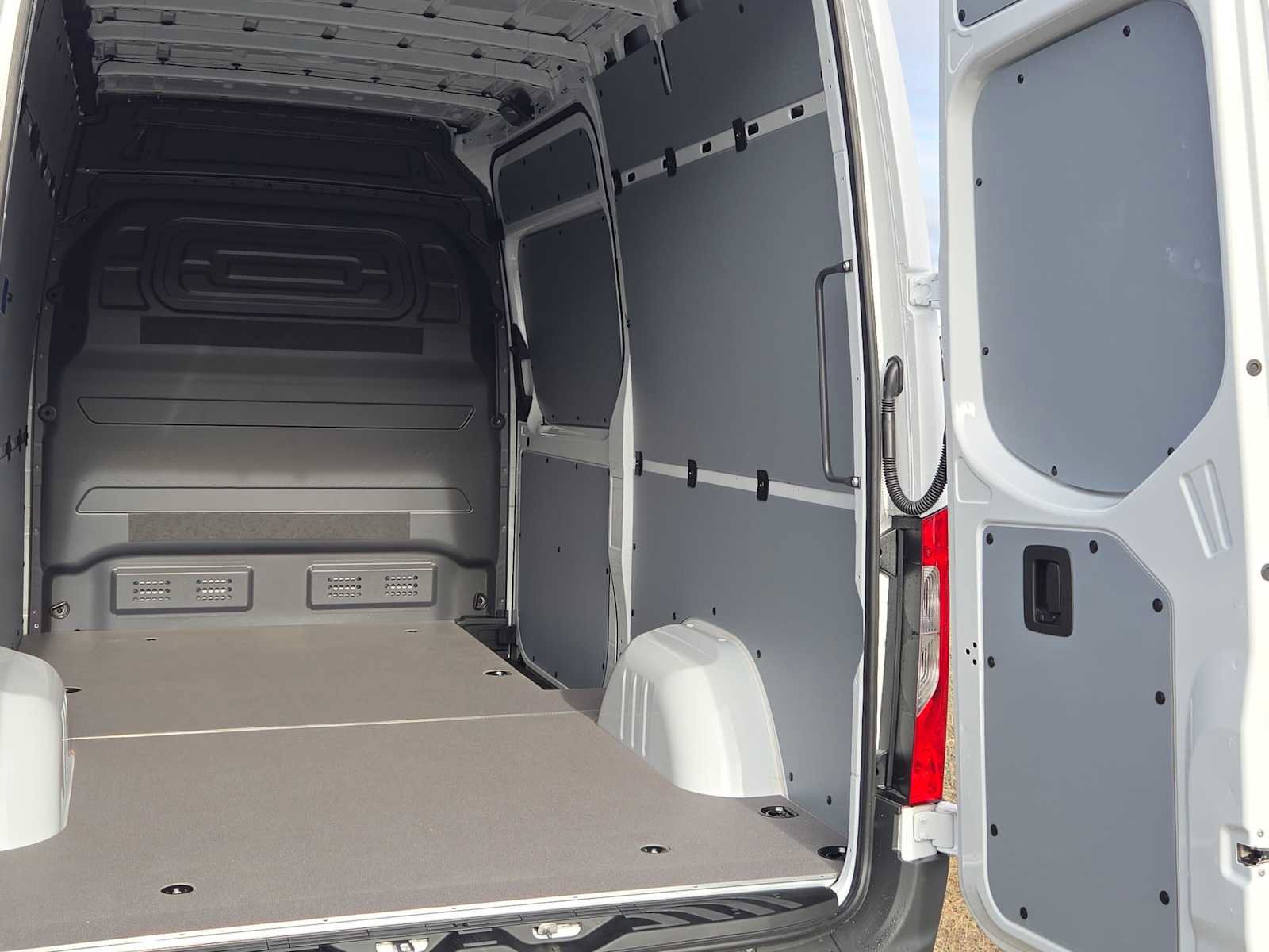 New 2026 Mercedes-Benz Sprinter 2500 image 18