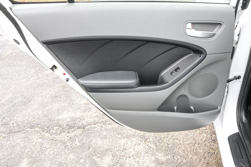 Used 2017 Kia Forte LX w/ LX Popular Package image 26