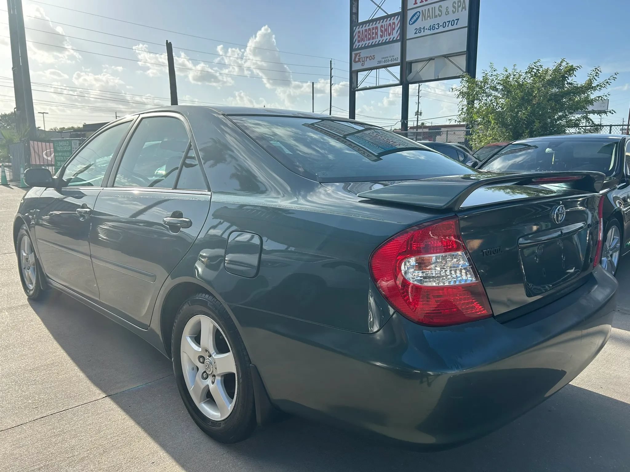 Used 2002 Toyota Camry SE FWD image 3
