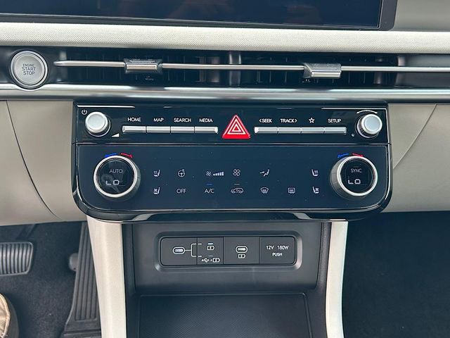 New 2025 Hyundai Tucson Limited image 19