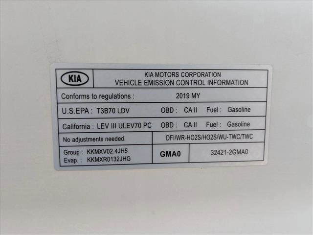 Used 2019 Kia Sorento LX image 23