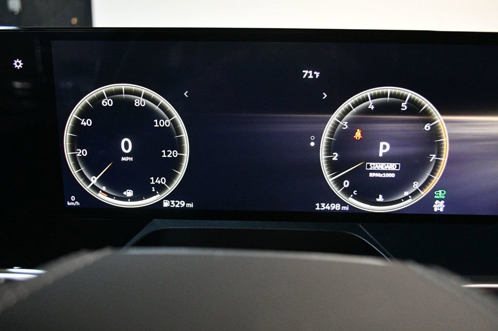 Used 2025 INFINITI QX80 Sensory image 44
