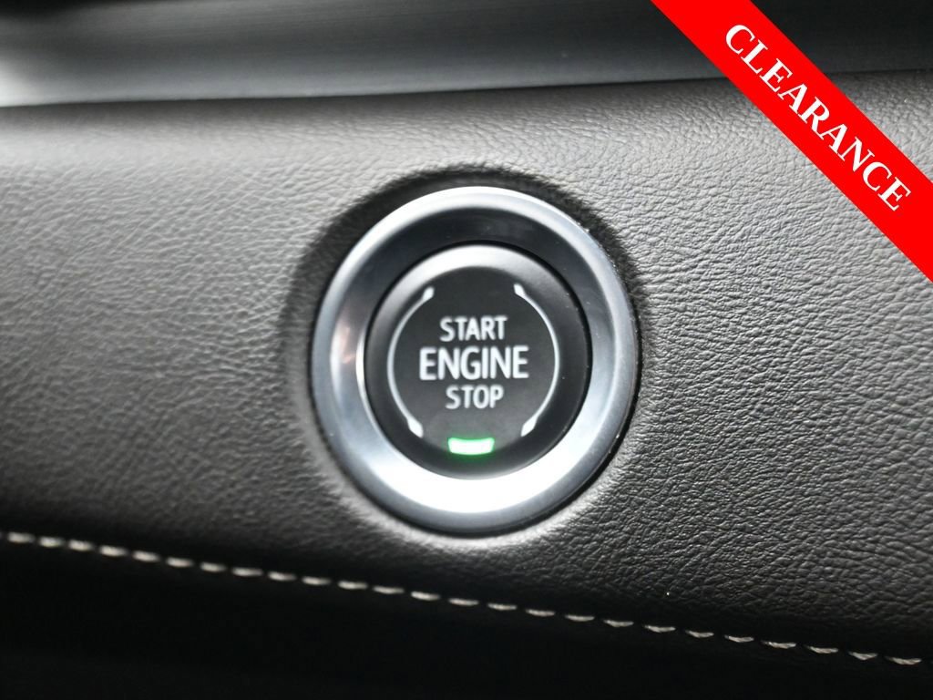 Used 2024 Cadillac Escalade ESV Sport w/ Heavy-Duty Trailer Package image 29