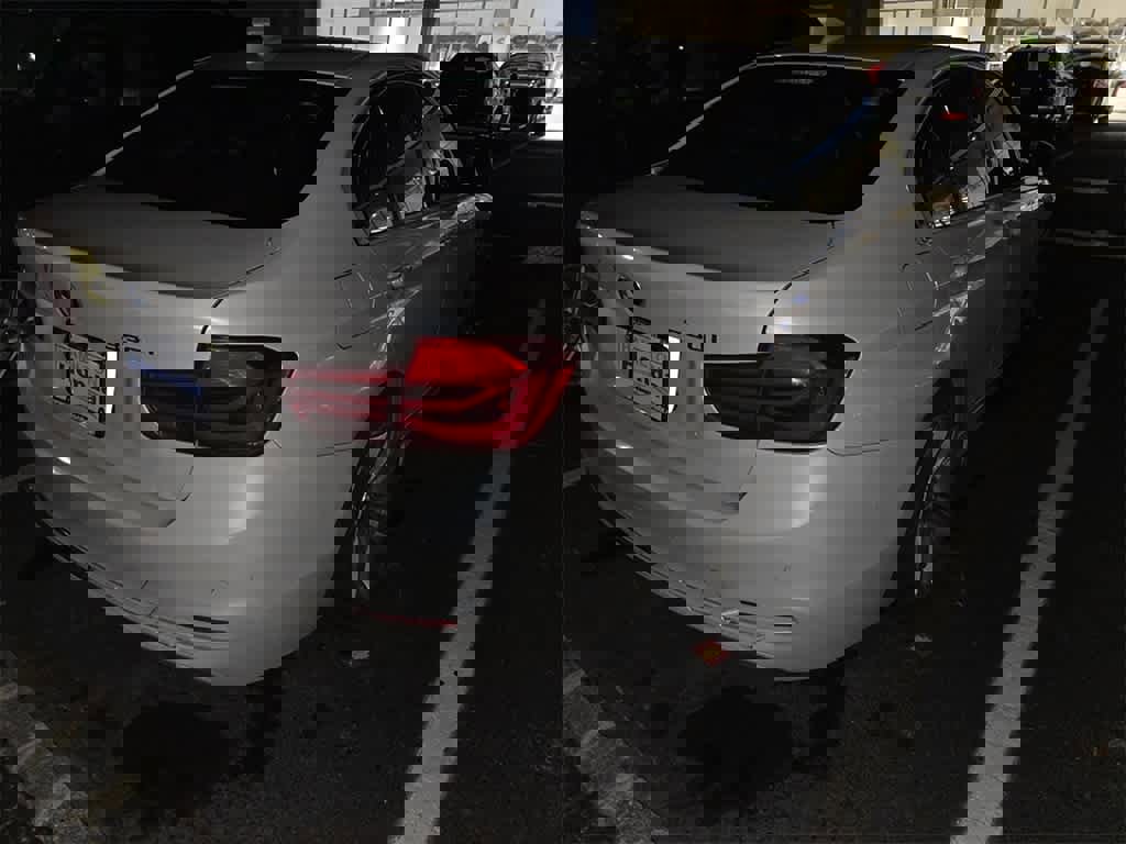 Used 2017 BMW 330i xDrive Sedan image 4