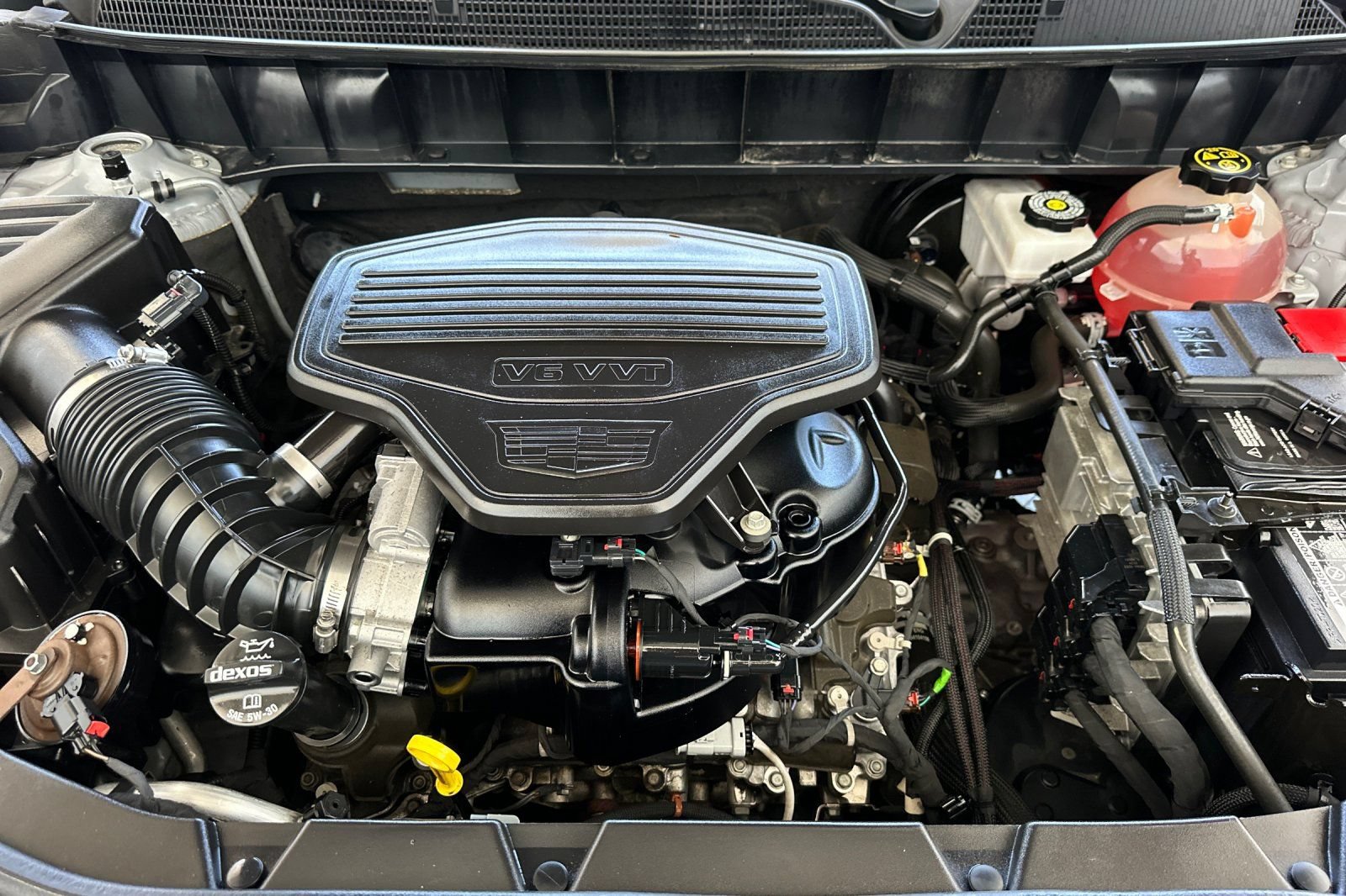 Certified 2019 Cadillac XT5 Luxury w/ Sport Package FWD image 25
