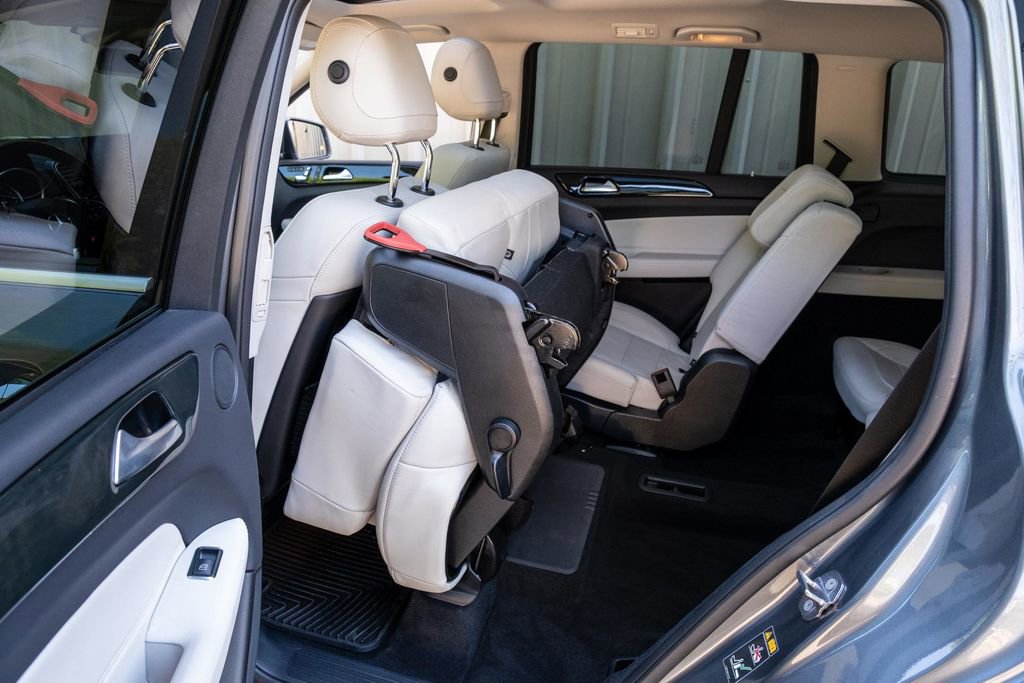 Used 2019 Mercedes-Benz GLS 450 4MATIC w/ Premium 1 Package image 33