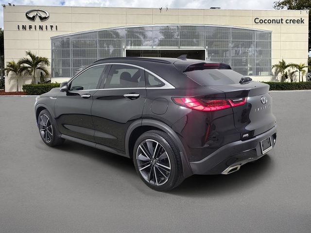Certified 2025 INFINITI QX55 Essential AWD/4WD image 3