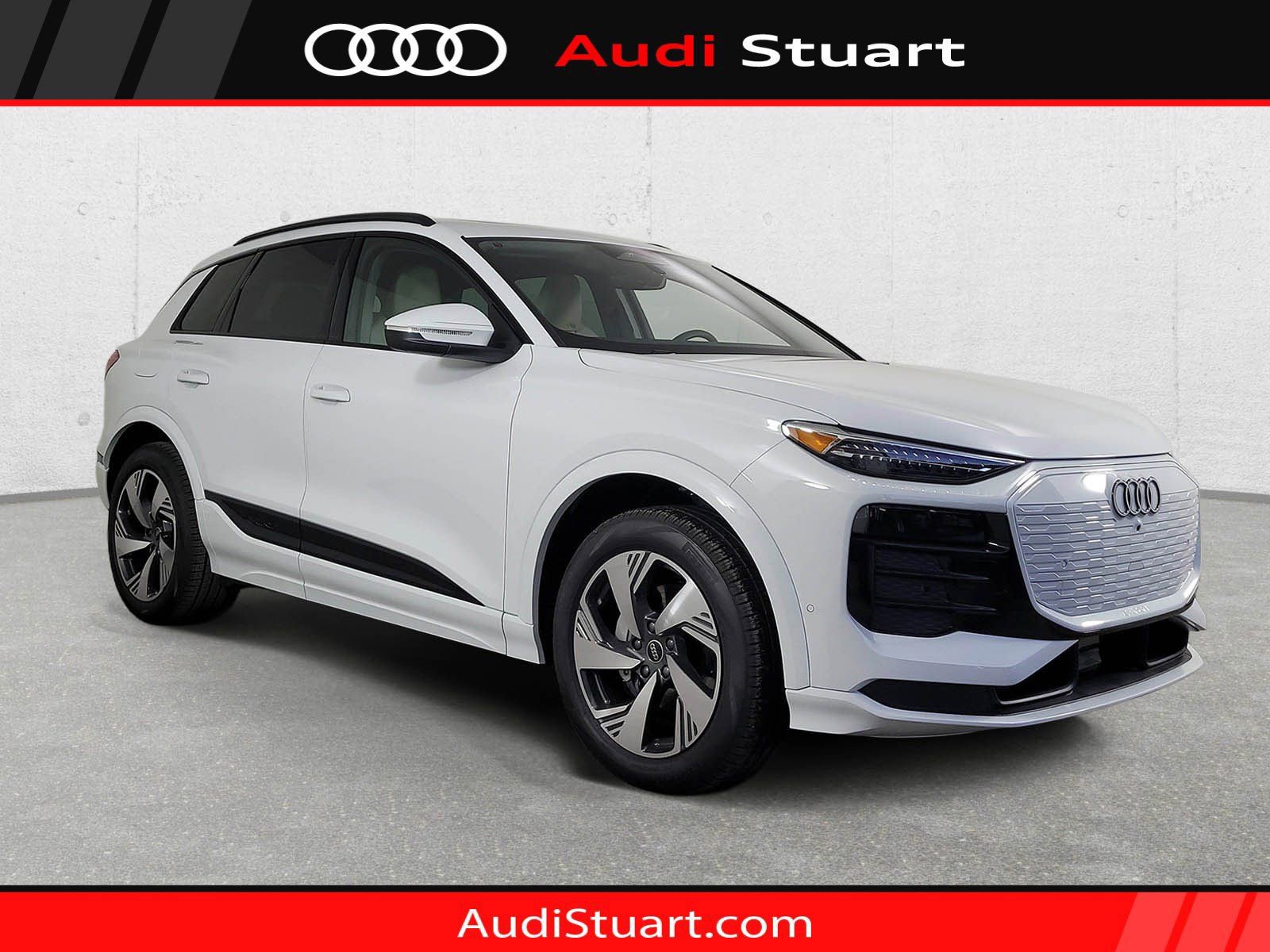 New 2025 Audi Q6 e-tron Premium Plus 360° Tour