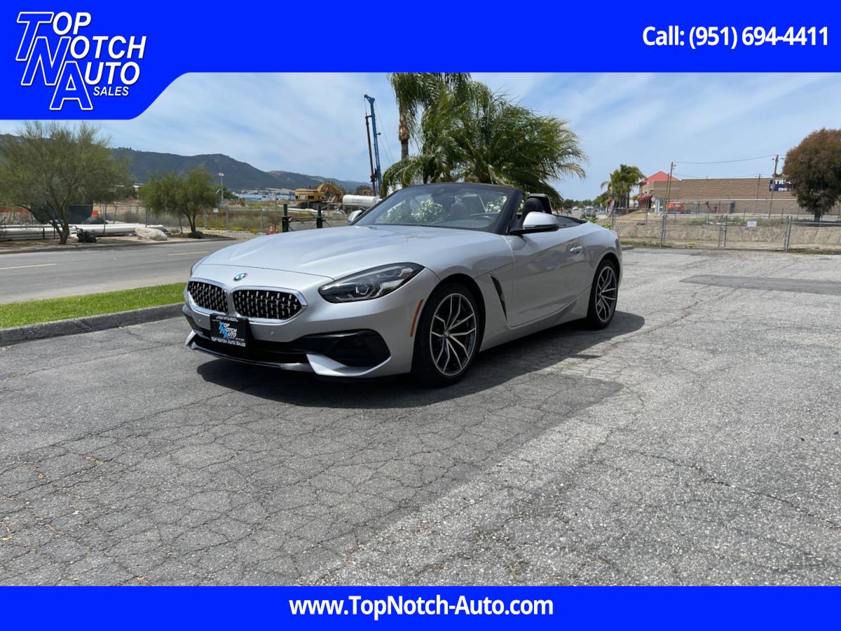 Used 2022 BMW Z4 sDrive30i w/ Driving Assistance Package RWD image 1