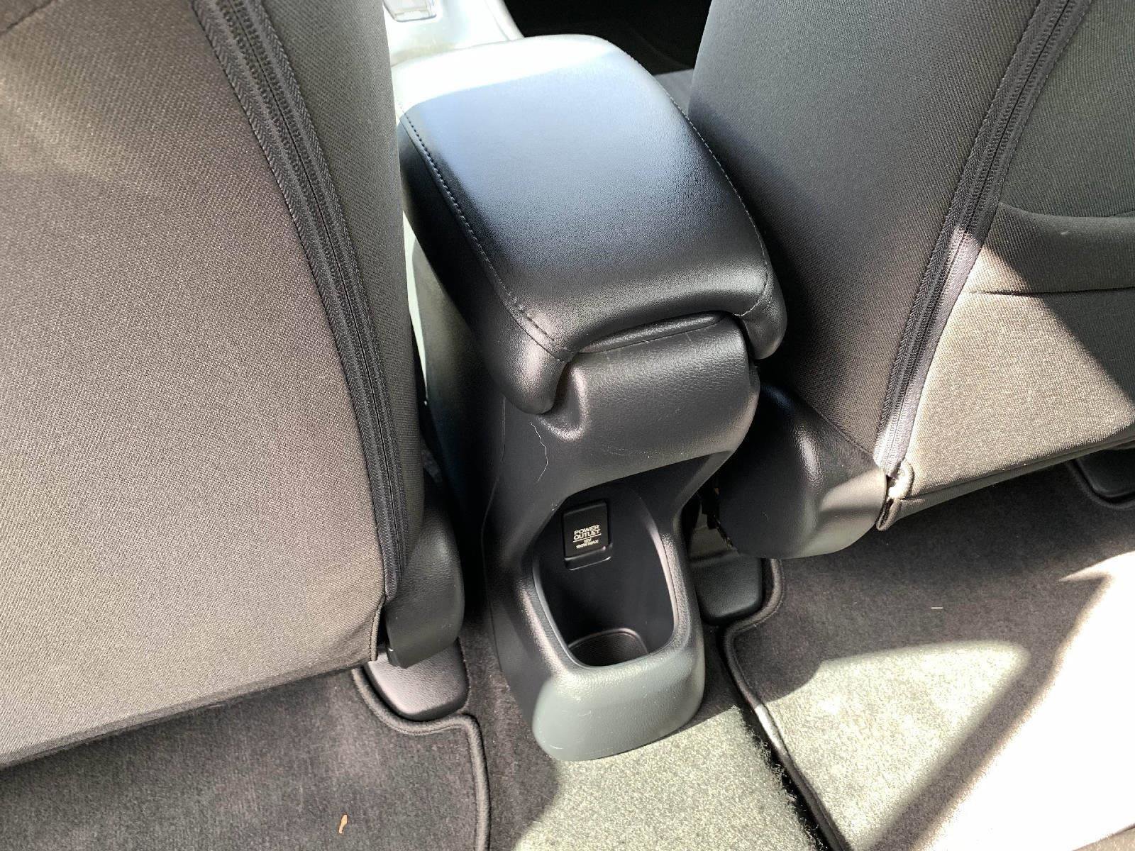 Used 2016 Honda HR-V LX image 36