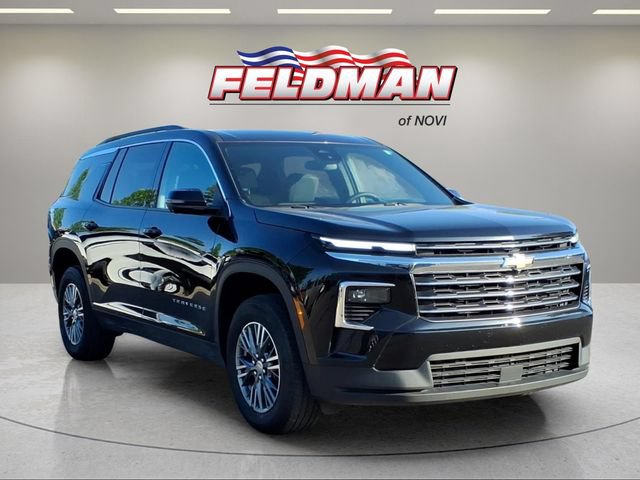 Used 2024 Chevrolet Traverse LT w/ Trailering Package FWD image 8