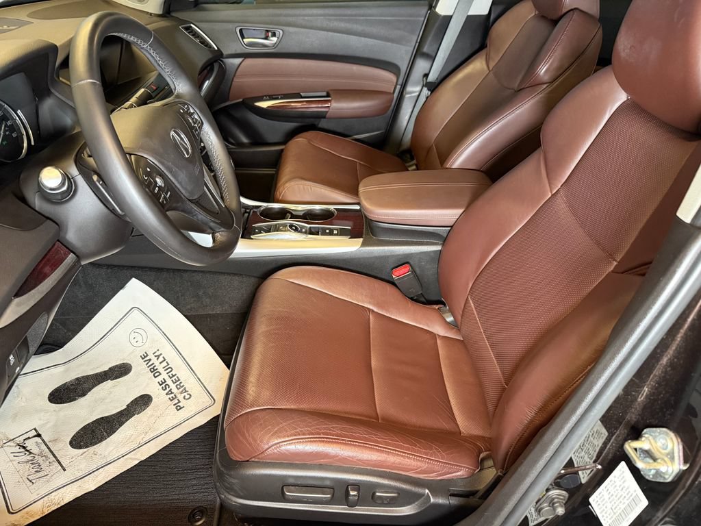 Used 2015 Acura TLX V6 w/ Technology Package FWD image 20