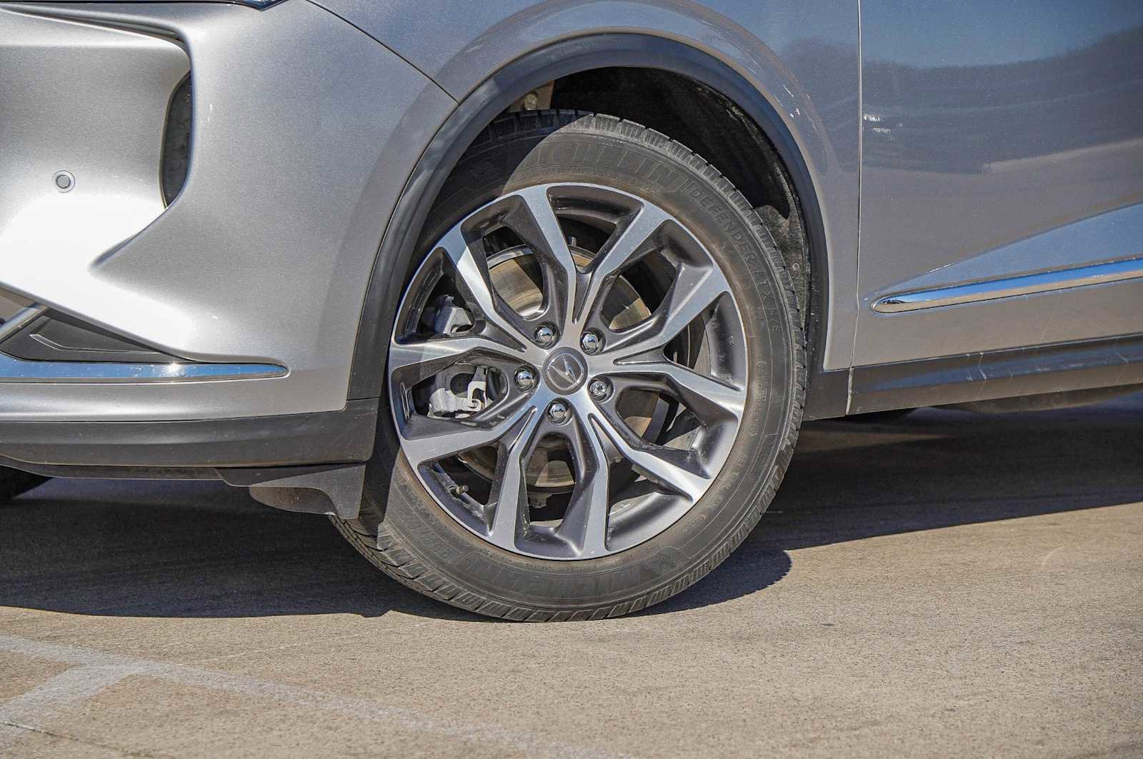 Used 2022 Acura MDX FWD w/ Technology Package image 2