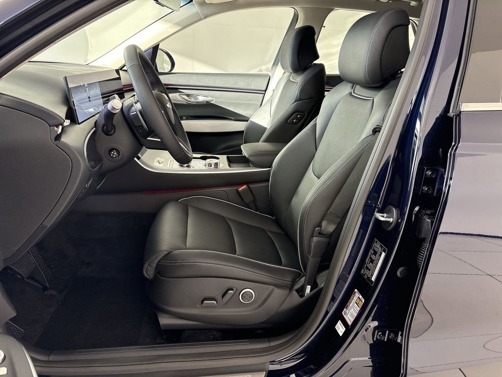 New 2026 Genesis GV70 2.5T Advanced AWD/4WD image 13