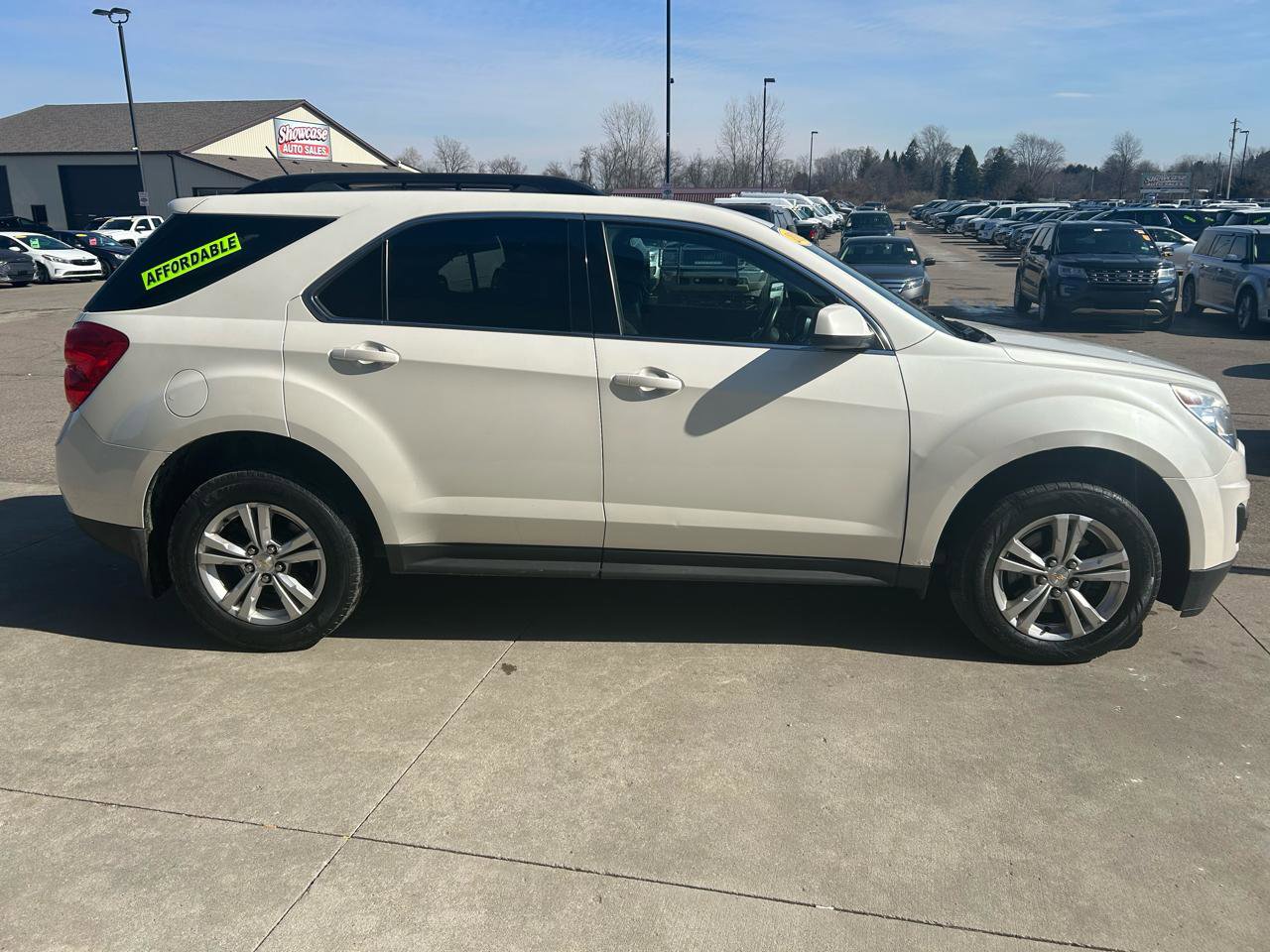 Used 2015 Chevrolet Equinox LT w/ Driver Convenience Package FWD image 3