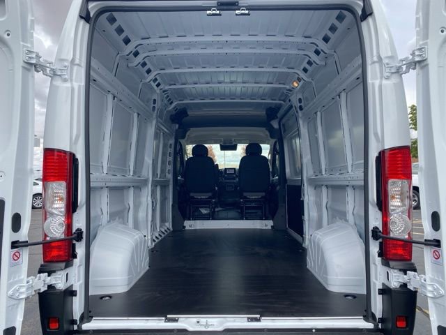 New 2025 RAM ProMaster 2500 w/ Power Group image 15