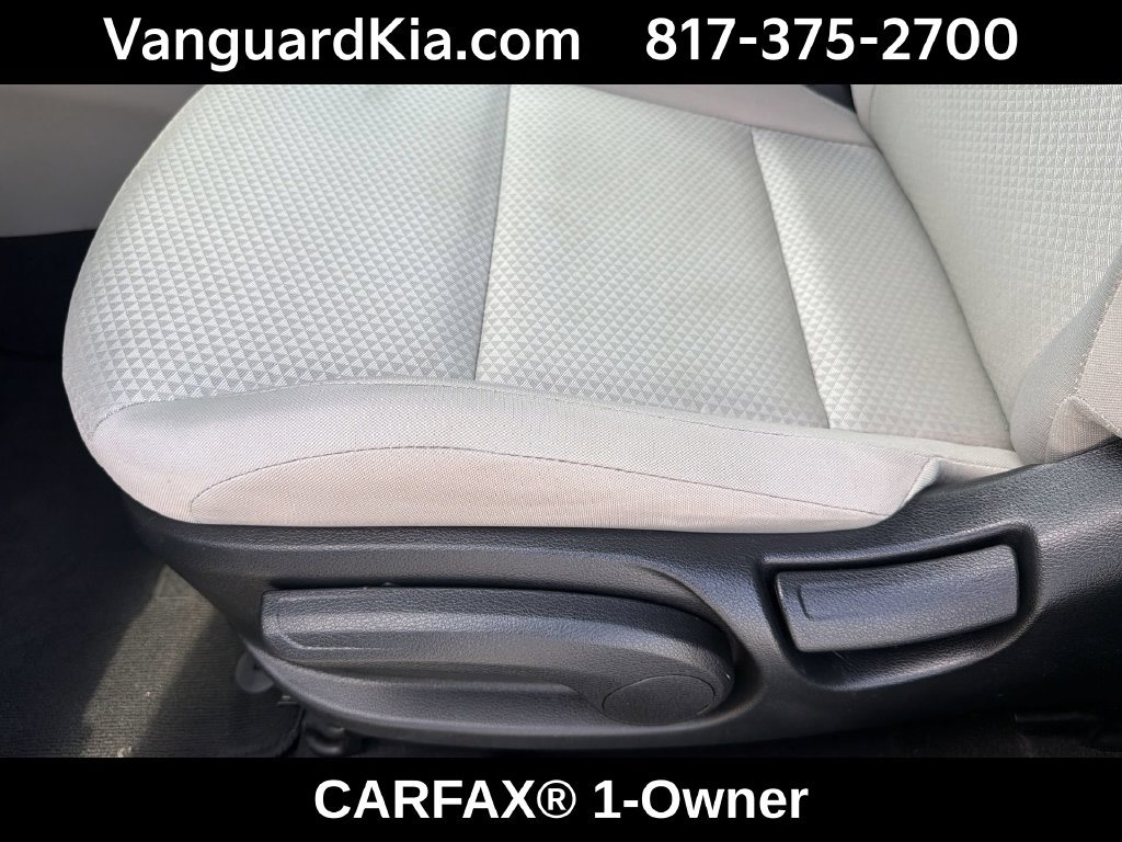 Certified 2025 Kia Soul LX FWD image 16