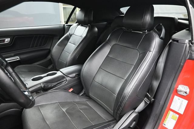 Used 2020 Ford Mustang Premium RWD image 12