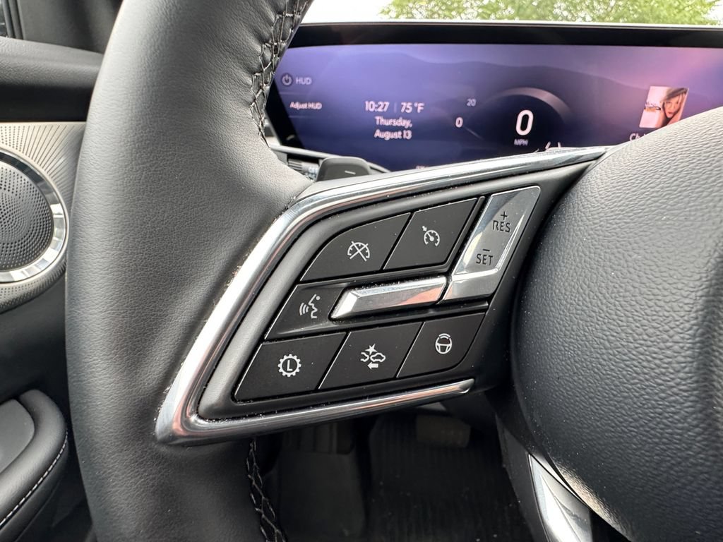 Used 2026 Buick Enclave Avenir w/ Super Cruise Package AWD/4WD image 32