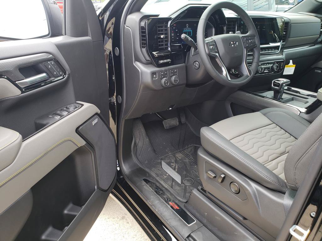 New 2026 Chevrolet Silverado 1500 ZR2 AWD/4WD image 14