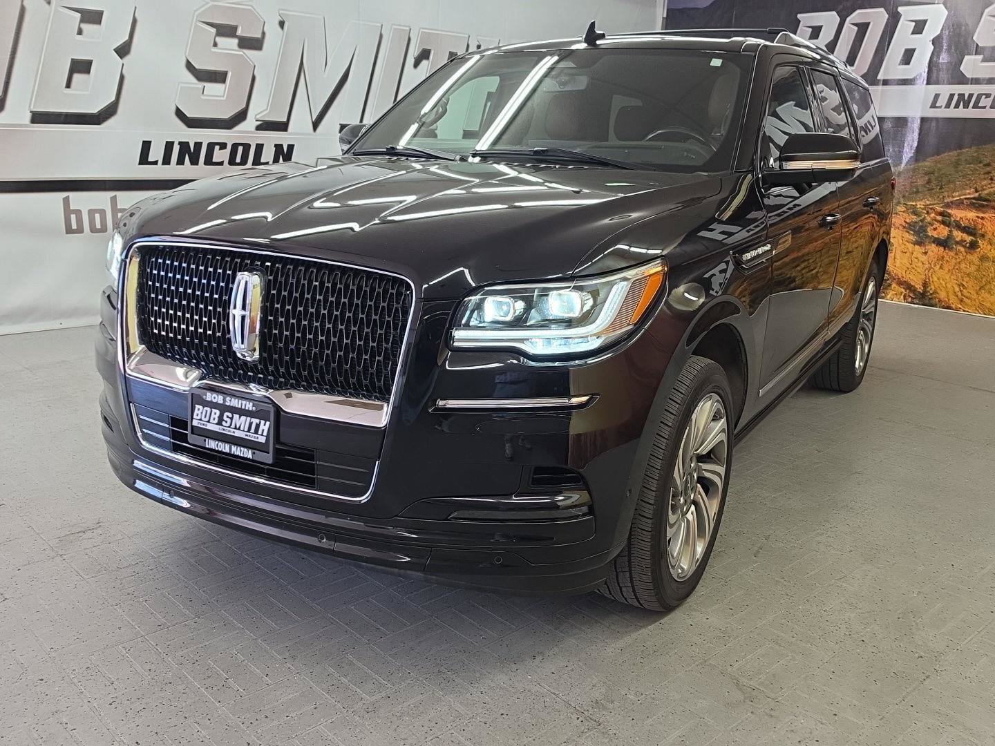 Used 2023 Lincoln Navigator Reserve AWD/4WD image 19