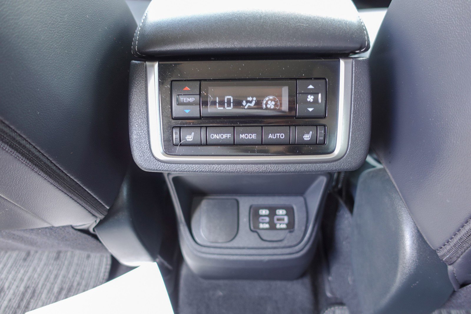 Certified 2023 Subaru Ascent Limited w/ Technology Package AWD/4WD image 23