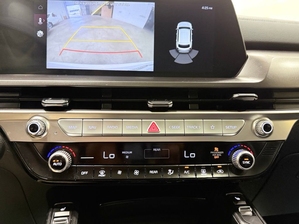 Used 2025 Kia Telluride S FWD image 27