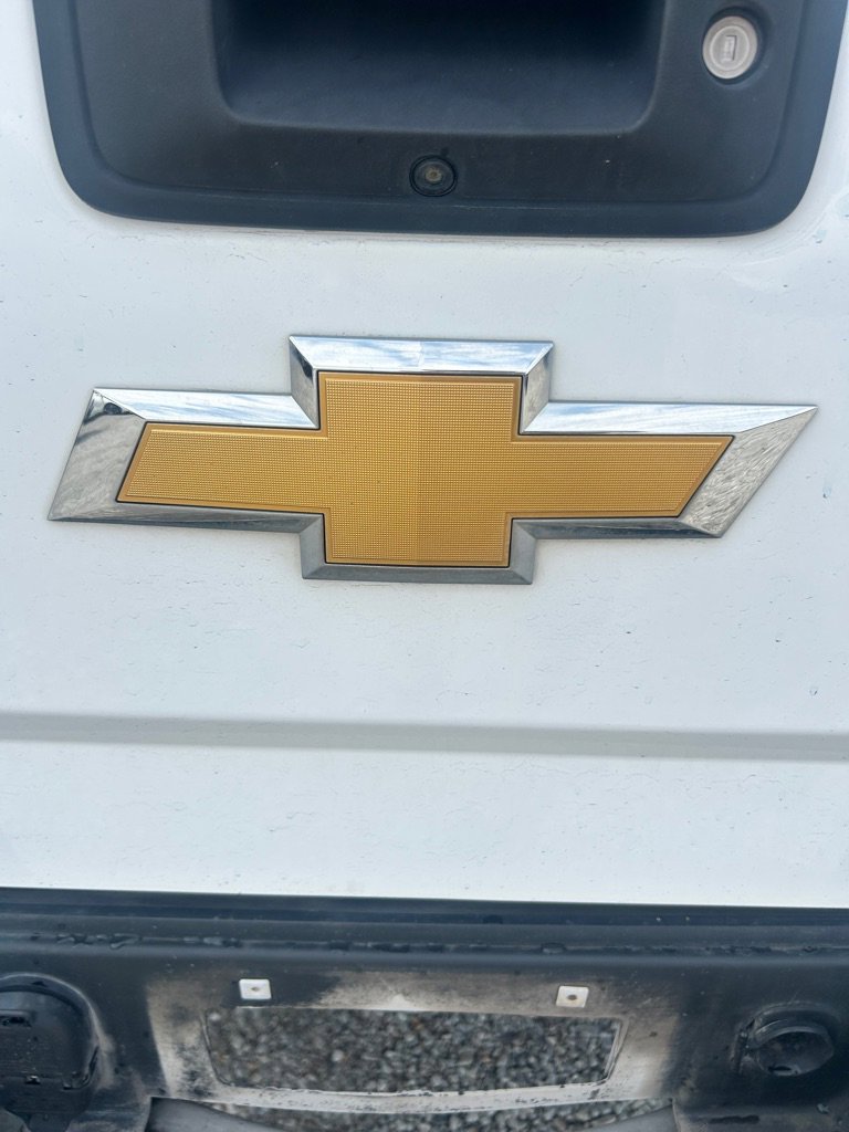 Used 2018 Chevrolet Silverado 1500 LT w/ Texas Edition image 18