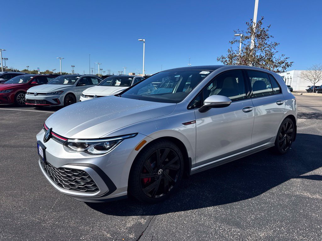 Used 2023 Volkswagen GTI SE FWD image 3